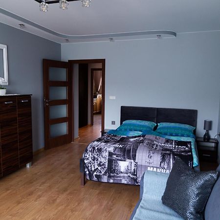 Apartament Rynek 10 Ostrowiec Świętokrzyski Buitenkant foto