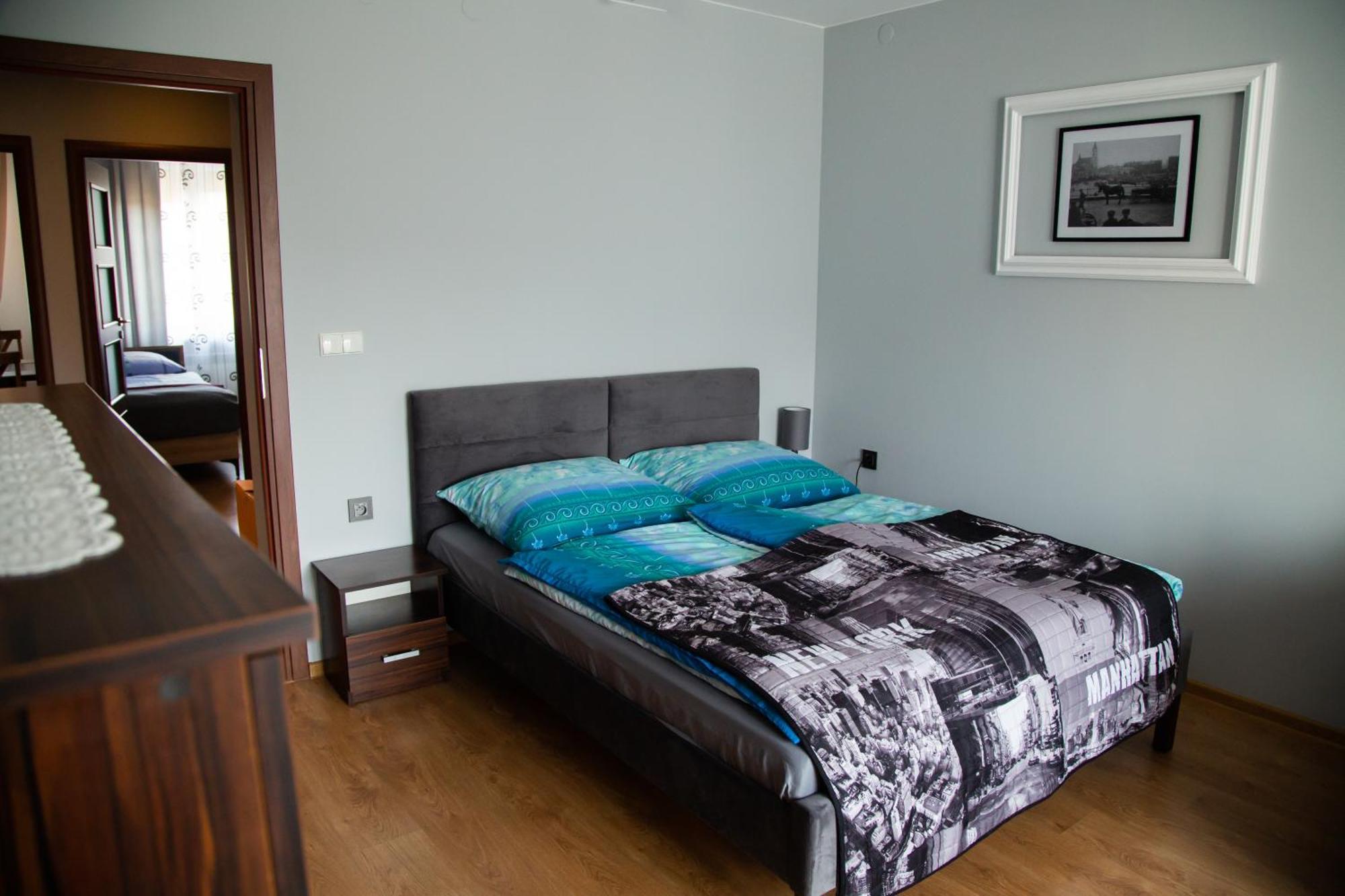 Apartament Rynek 10 Ostrowiec Świętokrzyski Buitenkant foto