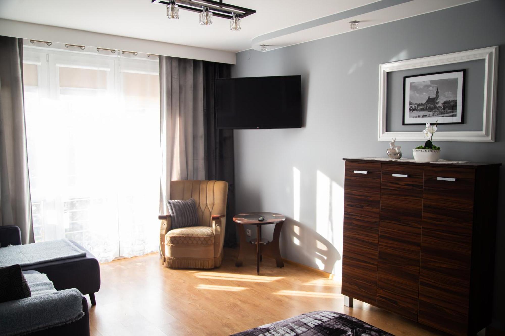 Apartament Rynek 10 Ostrowiec Świętokrzyski Buitenkant foto
