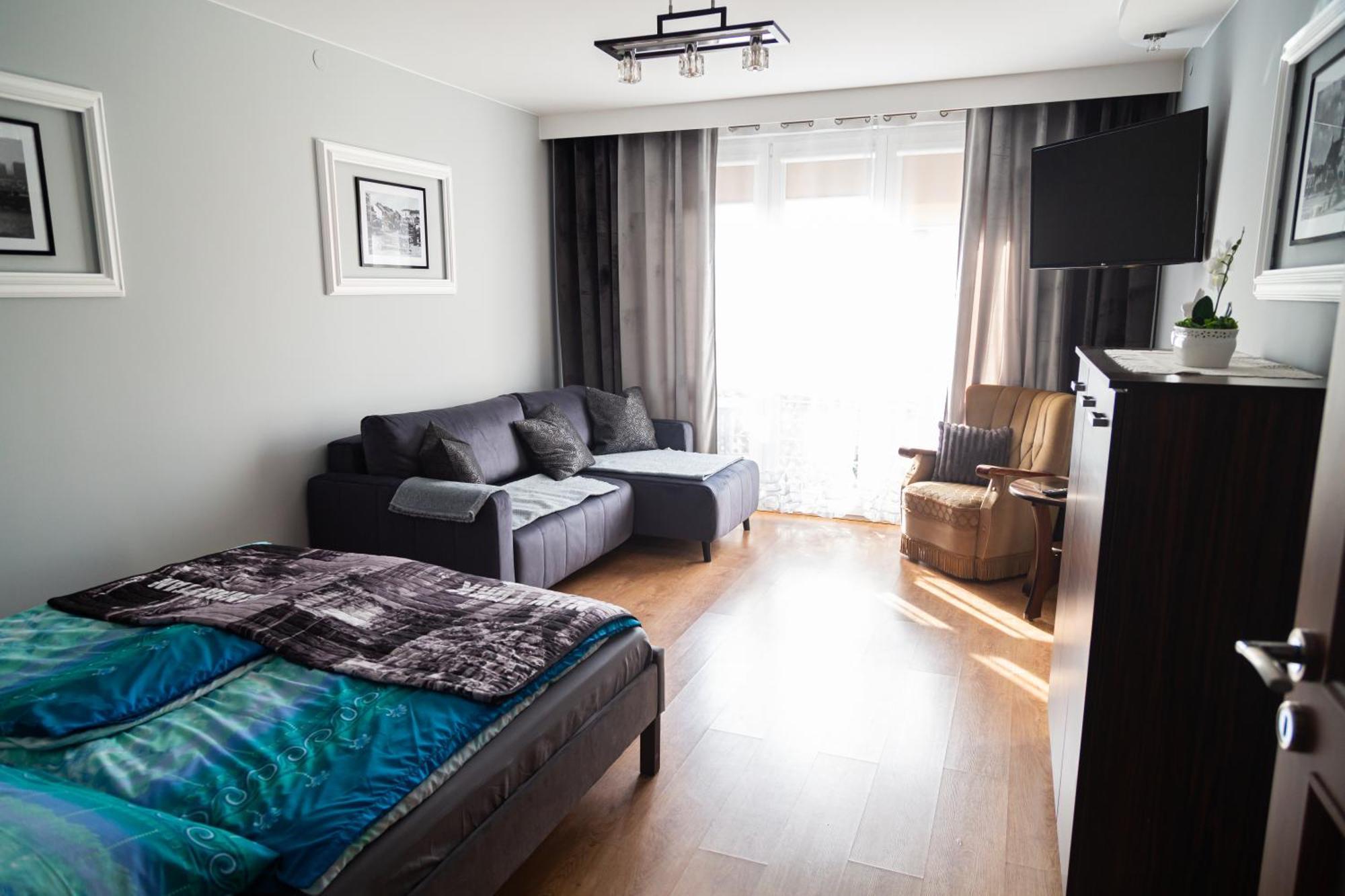 Apartament Rynek 10 Ostrowiec Świętokrzyski Buitenkant foto